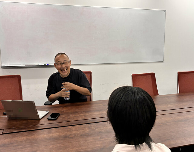 2026-08-31-Interview-002.jpg